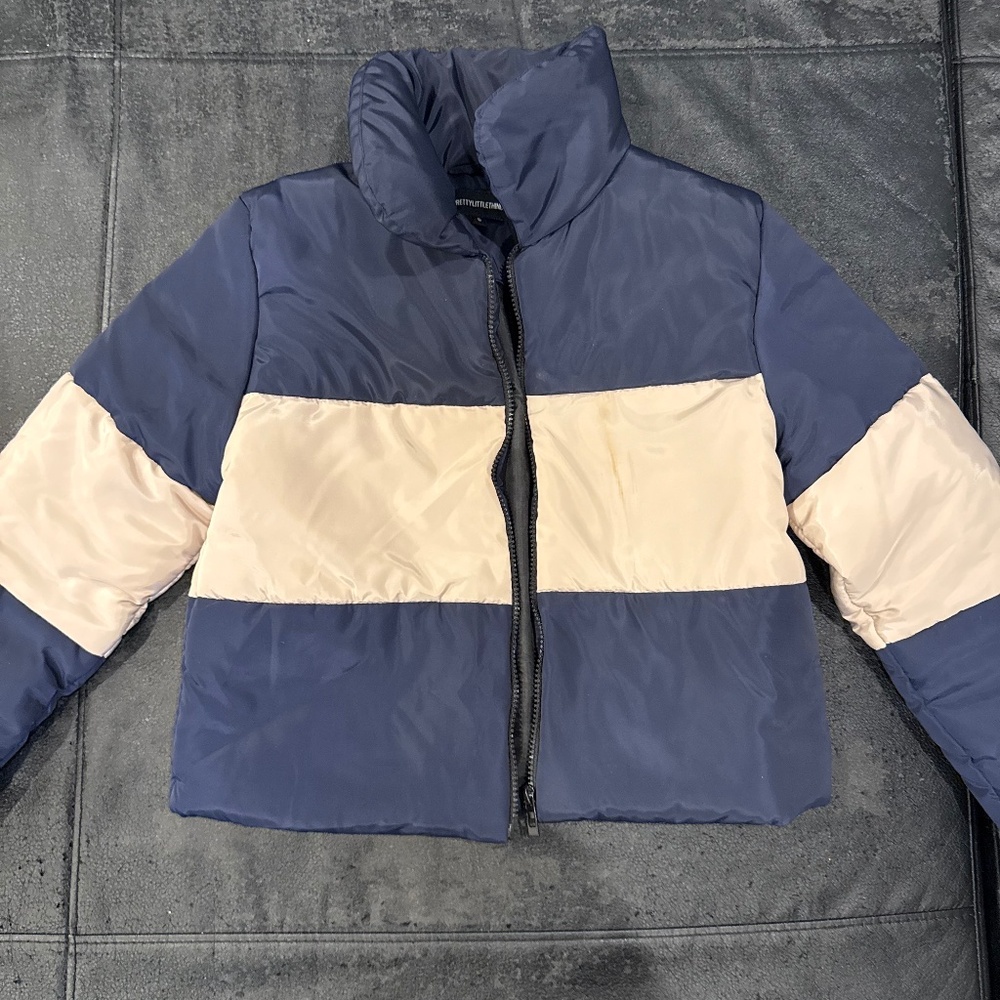 Pretty little thing navy crop puffer jacket